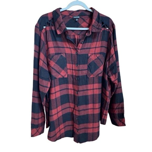 torrid Tops - NWOT Torrid (3X) Red & Black Plaid Button-Down Flannel Shirt with Lattice Should